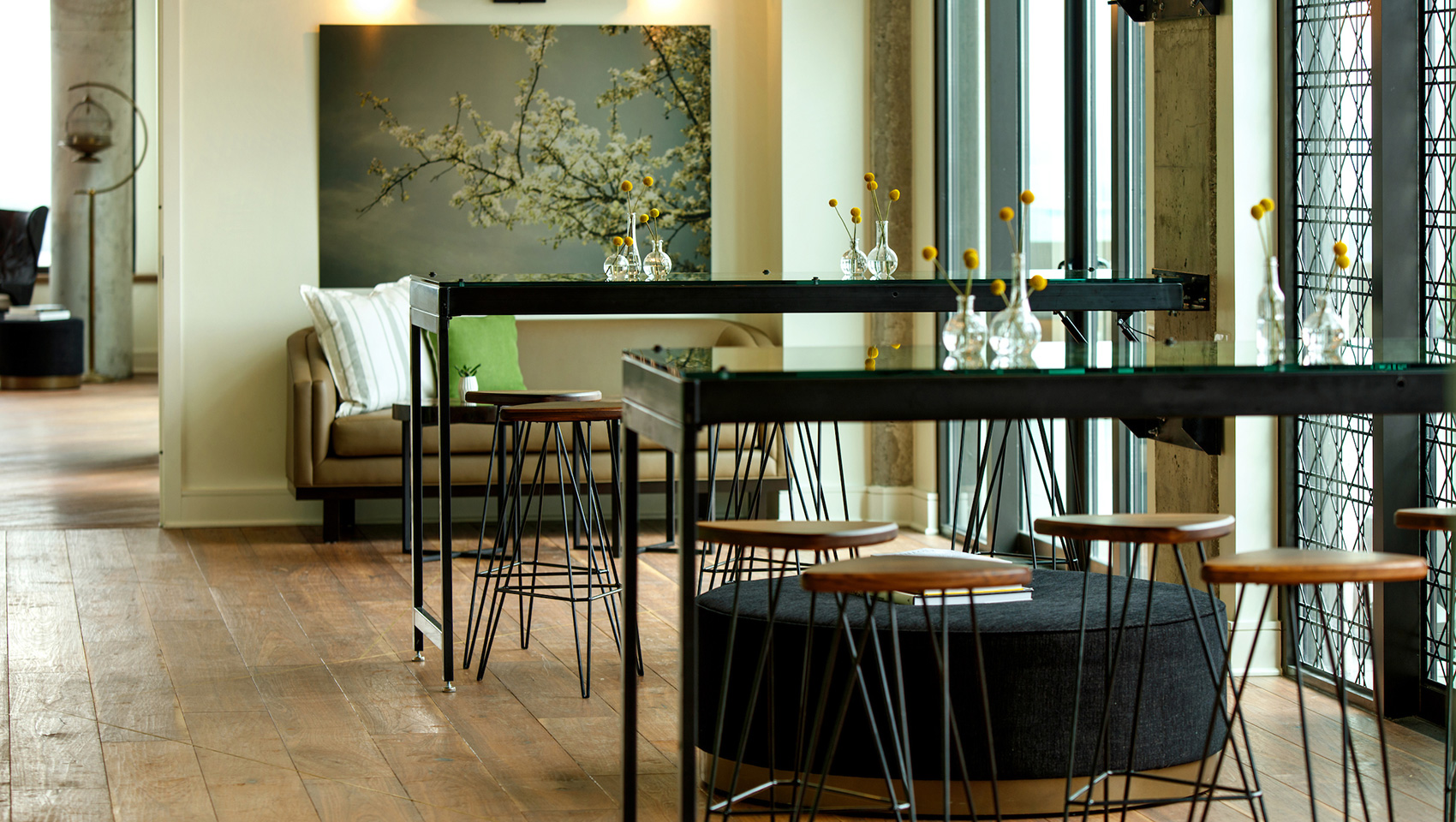 hotel tall tables with stools