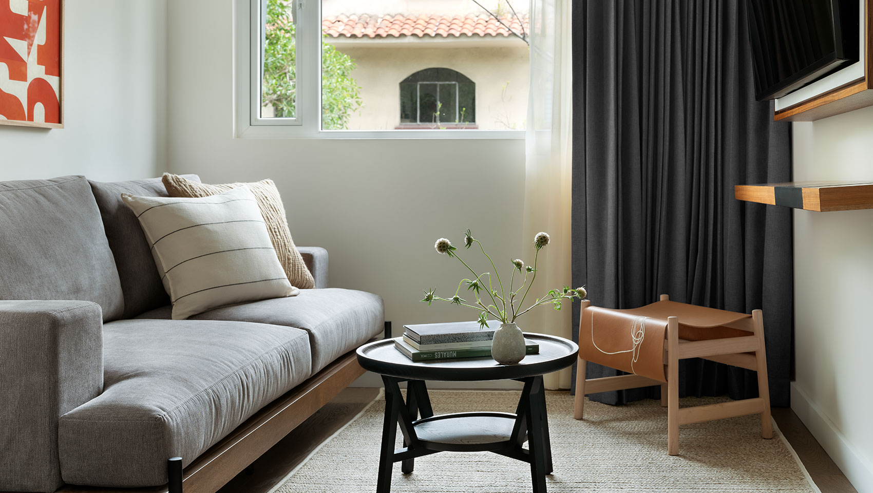 Studio Corner Suite